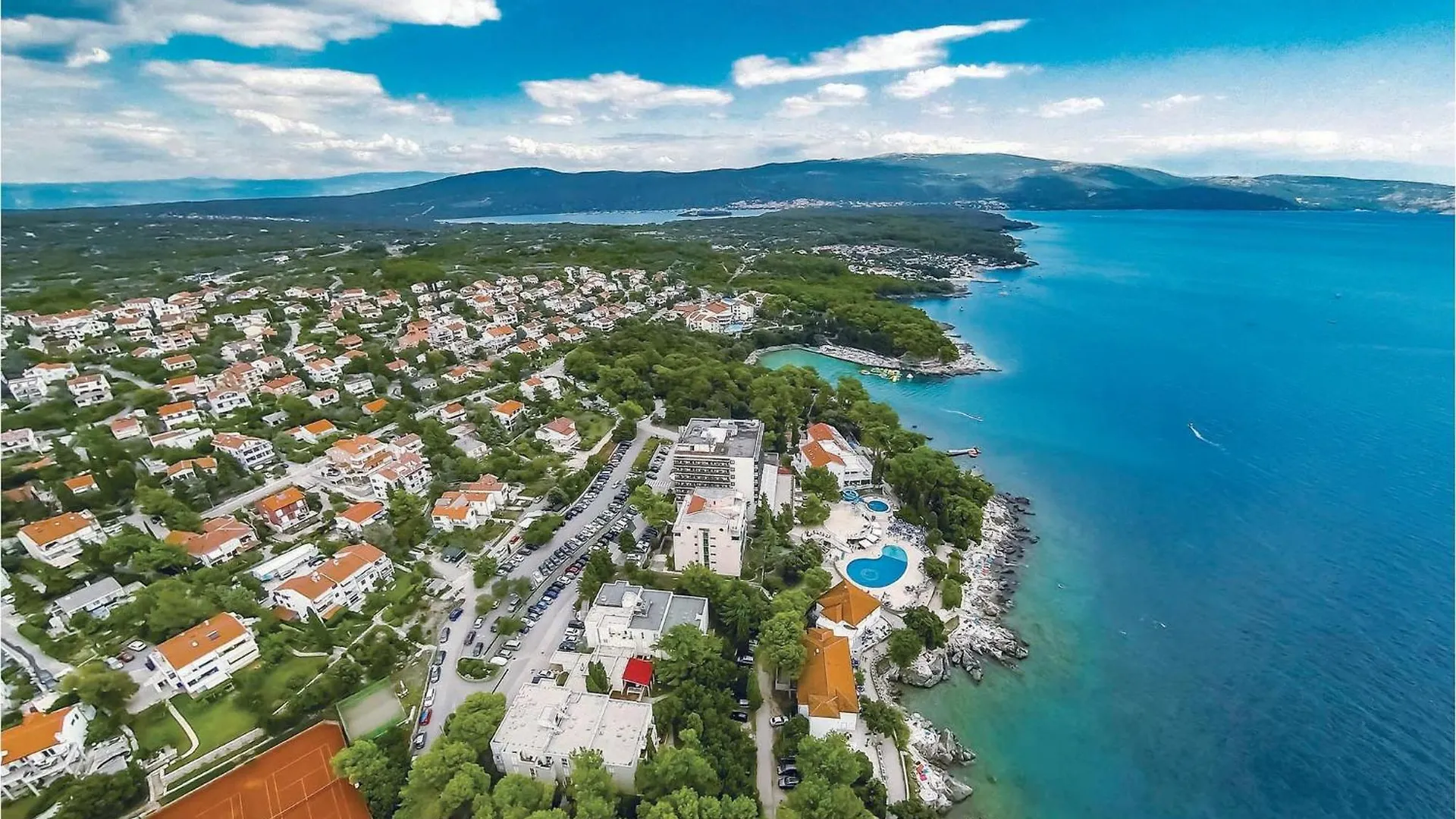 3 Bedroom Gorgeous Home In Linardici Holiday home