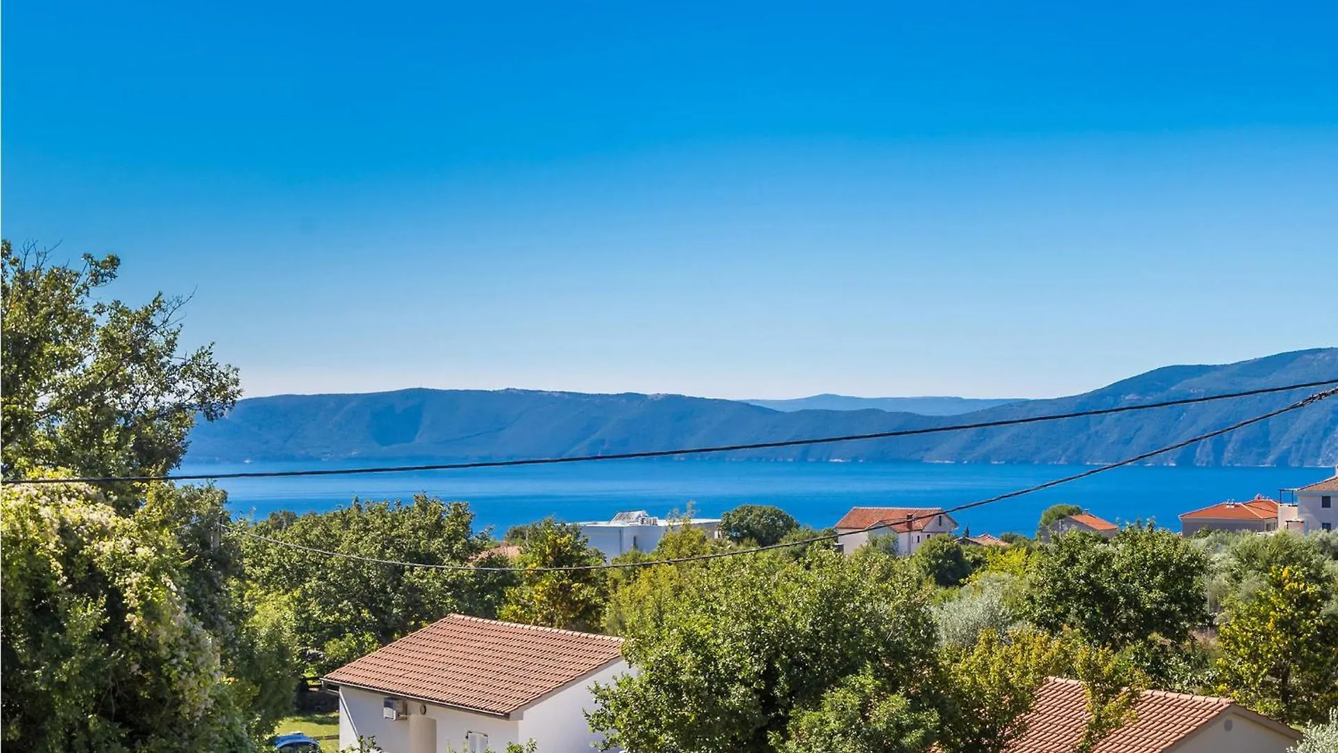 3 Bedroom Gorgeous Home In Linardici Holiday home
