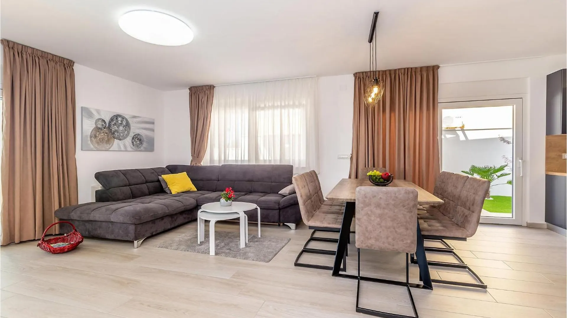 Holiday home 3 Bedroom Gorgeous Home In Linardici